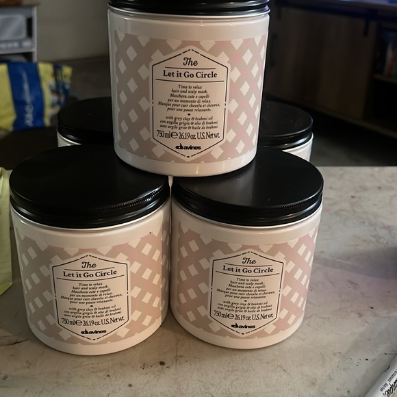 THE Let is Go Circle hair and scalp mask - Picture 4 of 4